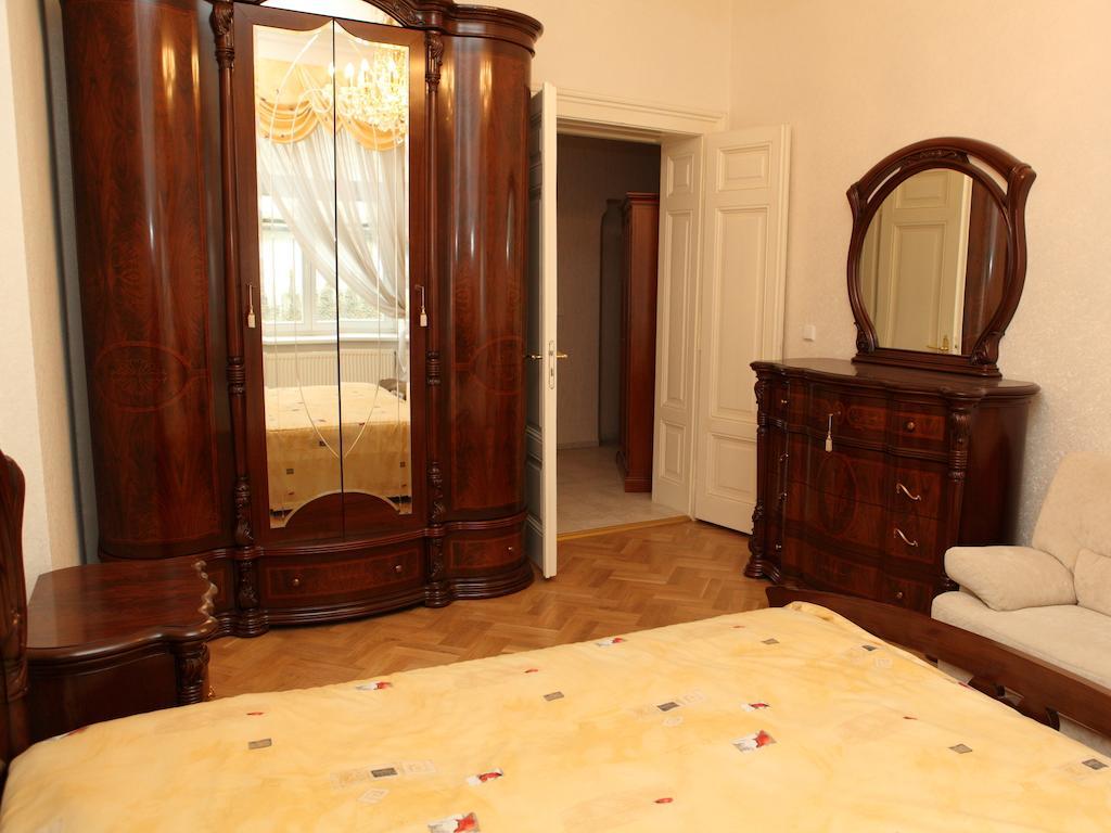 7K-Apartman Sadova Apartment Karlovy Vary Room photo